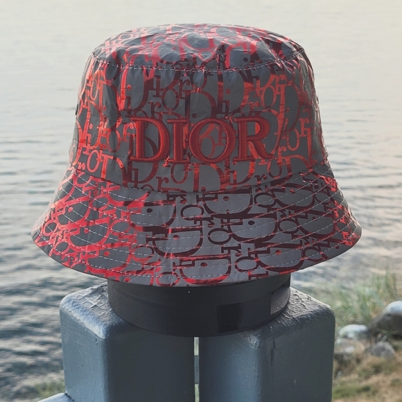 Dior Other - Rare Christian Dior Color Change Rainwear Bucket Hat Sz Medium